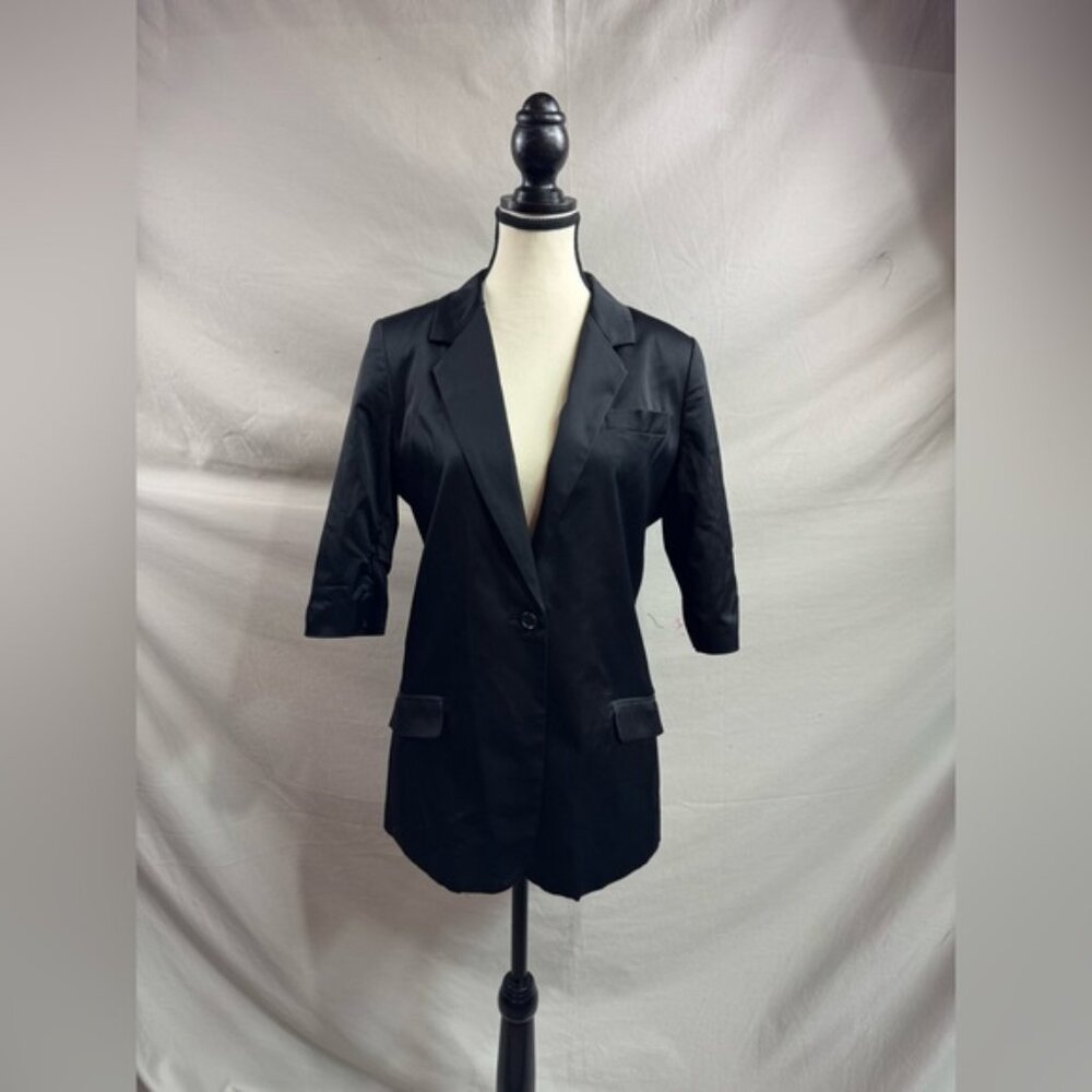 Elizabeth And James Satin Blazer With Zipper Back Black - Picture 3 of 7
